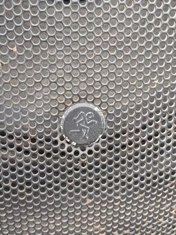 Levné basovky HK audio PR:O a Meckie - 10