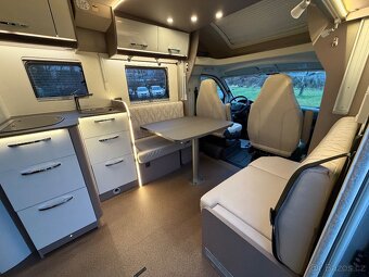 OBYTNÉ AUTO POLOINTEGRÁLNÍ BURSTNER LYSEO TD 727G HARMONY - 10