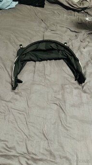 Thule Urban Glide 2 Black on Black - 10