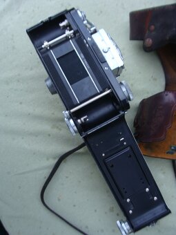EXAKTA VAREX - S . Fotoaparát do sbírky - funkční - 10