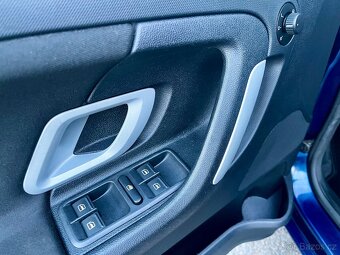 Škoda Fabia 1.6i 16V 77kW VÝHŘEV Tempomat SENZORY AUX - 10