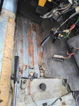 Jaguar XJS Cabrio V12 díly nebo vcelku - 10