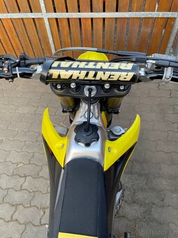 Suzuki rmz 250 - 10