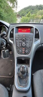 Opel Astra Sports Tourer 1.7 CDTI - 10