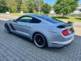 Ford Mustang 5.0 V8 GT Performance (č.1092) - 10