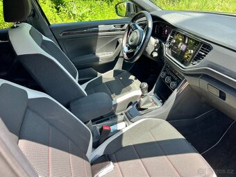 VW T-ROC 1,5tsi 110kw SPORT - 10