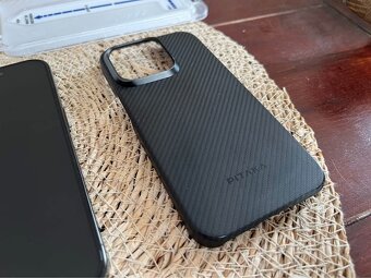 Apple iPhone 15 Pro 128gb + kryty a sklo - TOP stav - 10