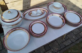 Porcelánový jídelní servis - 10