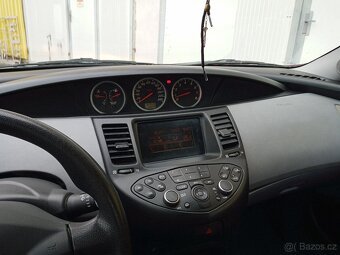 Nissan Primera - 10