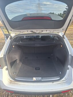 Hyundai I40 combi 1.7 CRDI 100kw - 10