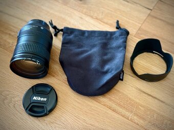 Nikon D7200 s příslušenstvím a objektivy - 10