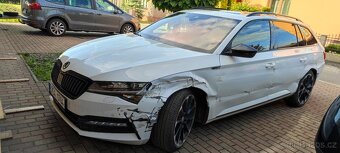 Škoda Superb 2.0 TDi Sportline.Rezervace 4,6 - 10