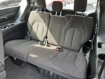 Chrysler Pacifica 3,6L, 7míst, adapt, nový model, 38.000km - 10