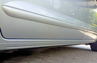 Peugeot 5008 1.6Hdi 82kw rok 10/2012 - 10