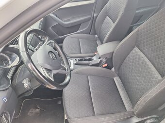 Octavia III 2.0tdi 110kw 2016,NEHAVAROVANÁ, Bixenony, Navi - 10