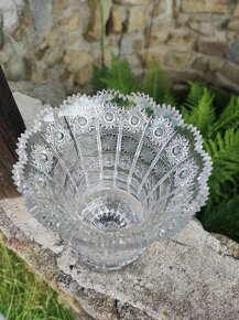 Velké čiré broušené vázy - 10