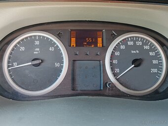 Opel Vivaro L2H1, 2.0 CDTI - 10