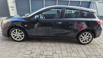 Mazda 3 2.0 benzin 110kW klima tempomat 143tkm 2012 - 10