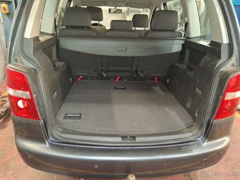 Volksvagen Touran 1.6 fsi - 10