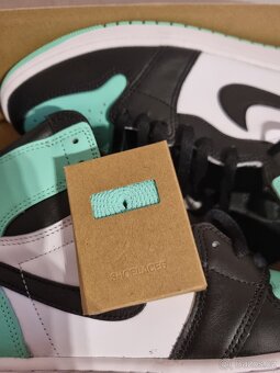 Nike Air Jordan 1 Retro High OG - 10