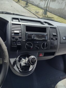 VW Transporter T5 1.9TDI - 10