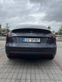 Tesla Y 09/2022 LR AWD 69373km - 10