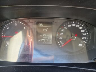 VW Transporter T6 2.0 tdi 4x4 dilna - 10