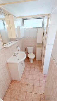 Prodej rodinného domu 4+1 Hodonín, zahrada, garáž - 10