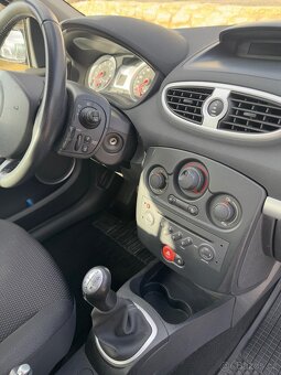 Renault Clio 1.2 16v 55kw 4válec - 10