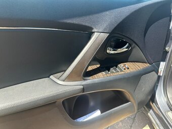 Toyota Avensis Combi 140 kW - 10