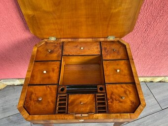 Šicí stolek biedermeier hezký model. - 10