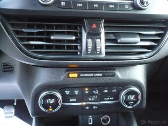 Ford Focus 1.0 ST Line - 10