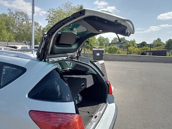 Peugeot 407 SW 2.0 HDI 100kw - 10