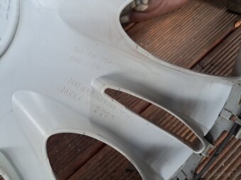 ORIG. POKLICE CITROEN 16", JEN 1 KS, ORIG. ČÍSLO 9657838180 - 10
