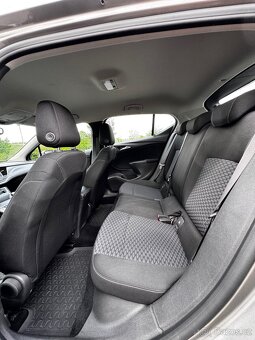 Opel Astra 1.4Turbo 2018 - 10