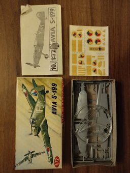 Modely letadel,KP, plastové stavebnice. - 10