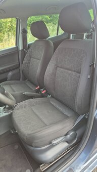 Škoda Fabia II 1.2 TSi 63Kw 2011 2. MAJITEL - 10