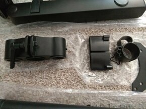 Nový držák na 2 monitory AlzaErgo Arm D85B Essential USB - 10