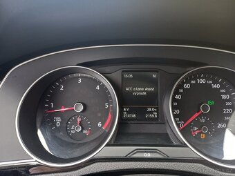 VW PASSAT B8 2,0TDI-2015-LED-ACC-HIGHLINE-PARK.ASIST-140KW - 10