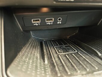 Arona 1,0 TGi 66KW FR 2020 53tkm, kůže, LED, ALU, STK - 10