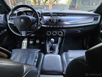 Alfa Romeo Giulietta Distinctive 1.4 125kw DOHODA - 10