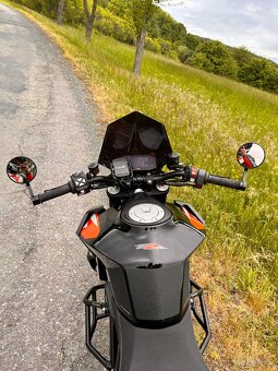 KTM 1290 Super Duke R - 10