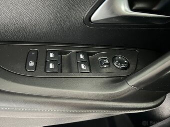 Peugeot 2008 1.5 BlueHDi,ALLURE,ČR,1.MAJITEL, DPH - 10