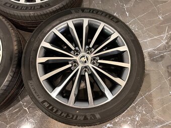 original alu letní škoda Karoq r18 Trinity - 10
