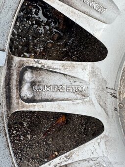 ALU kola originální VW + pneumatiky - 10
