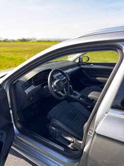 Vw Passat R-line, 2.0 TDI 147kw DSG, 15tis km, 4x4, webasto - 10