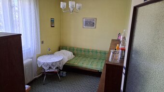 Prodej rodinného domu 4+1 se zahradou v Ronově nad Doubravou - 10