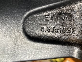 Alu kola OPEL MOKKA 16" 5x105 zimní BARUM 215/65R16 - 10