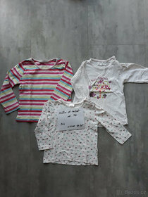 dětské oblečení  body a trika 74/80 - 10