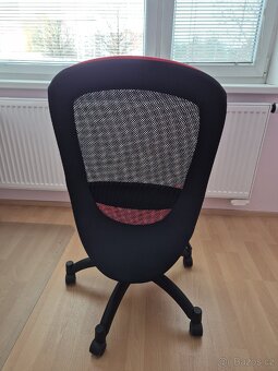 Psací stůl a židle - 10